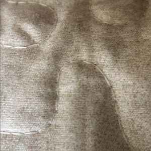 Meet your Posher, Laurence